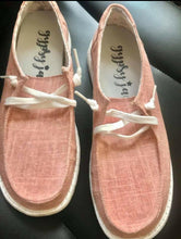 Load image into Gallery viewer, Gypsy Jazz Holly's