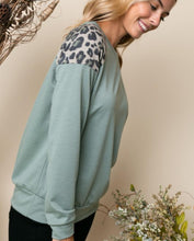 Load image into Gallery viewer, French Terry Cheetah Print Top