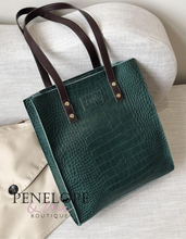 Load image into Gallery viewer, Light Weight Faux Crocodile Tote