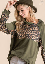 Load image into Gallery viewer, LEOPARD AND OLIVE FRENCH TERRY PULL OVER WITH ONE SIDE ZIP UP