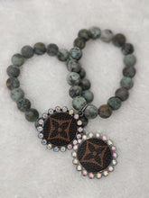 Load image into Gallery viewer, LV Stone Bracelet