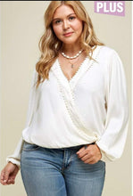 Load image into Gallery viewer, Mahla Embroidered Blouse