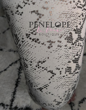 Load image into Gallery viewer, Fleece Lined Snake Print Leggings