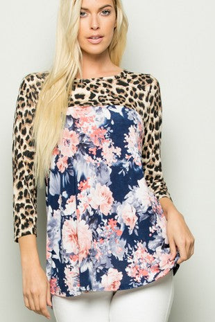 THREE QUARTER SLEEVE ANIMAL AND FLORAL PRINT CONTRAST TOP