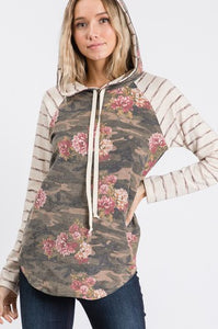Camo Hooded Floral Top in Oatmeal