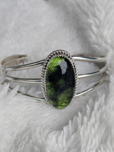 Load image into Gallery viewer, Sterling Silver Labradorite Bracelet
