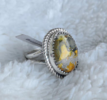 Load image into Gallery viewer, Sterling Silver Bumblebee Ring
